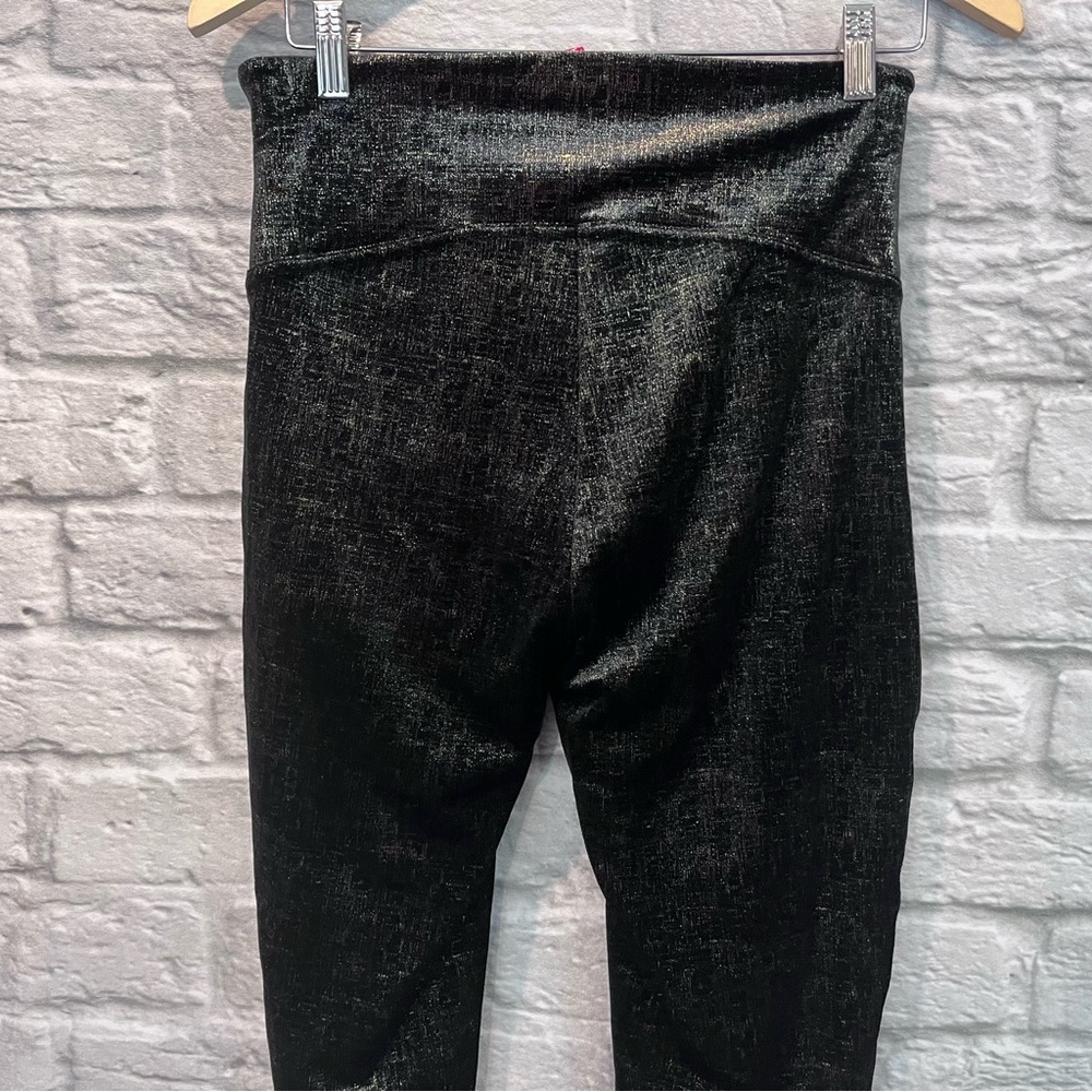 Spanx Velvet Shine Legging - Black & Good Metallic Soft Medium Shaping - Large - Picture 5 of 10